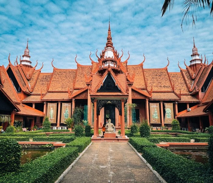 chanratanak-nay-GRK6KO4exaI-unsplash(1)