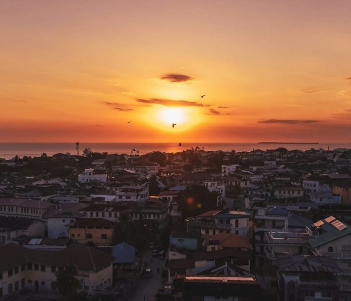 jossuha-theophile-YLjr2KYpzMw-unsplash(1)